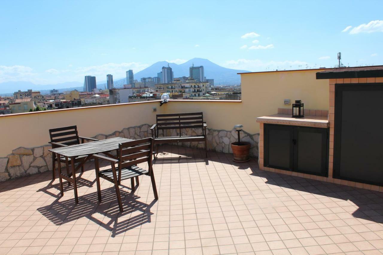 L'Occhio Sul Vesuvio Appartamento Con Terrazza Privata E Casa Vacanza Senza Terrazza Privata Nápoles Exterior foto